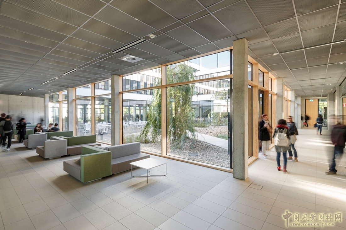 德國克雷菲爾德市校園擴建改造設計(組圖)