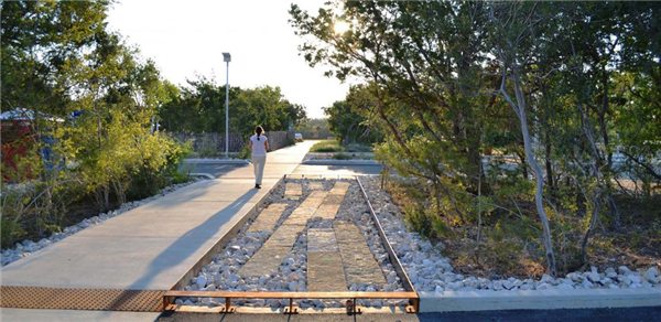 圣安東尼奧菲爾·哈德伯格公園