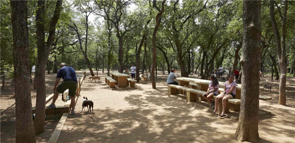 圣安東尼奧菲爾·哈德伯格公園