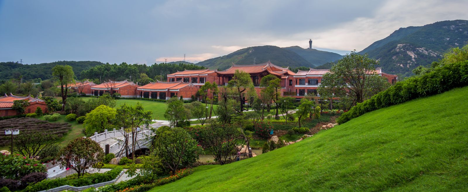 廣畝景觀：世茂紫茂府樣板區(qū)景觀設(shè)計(jì)