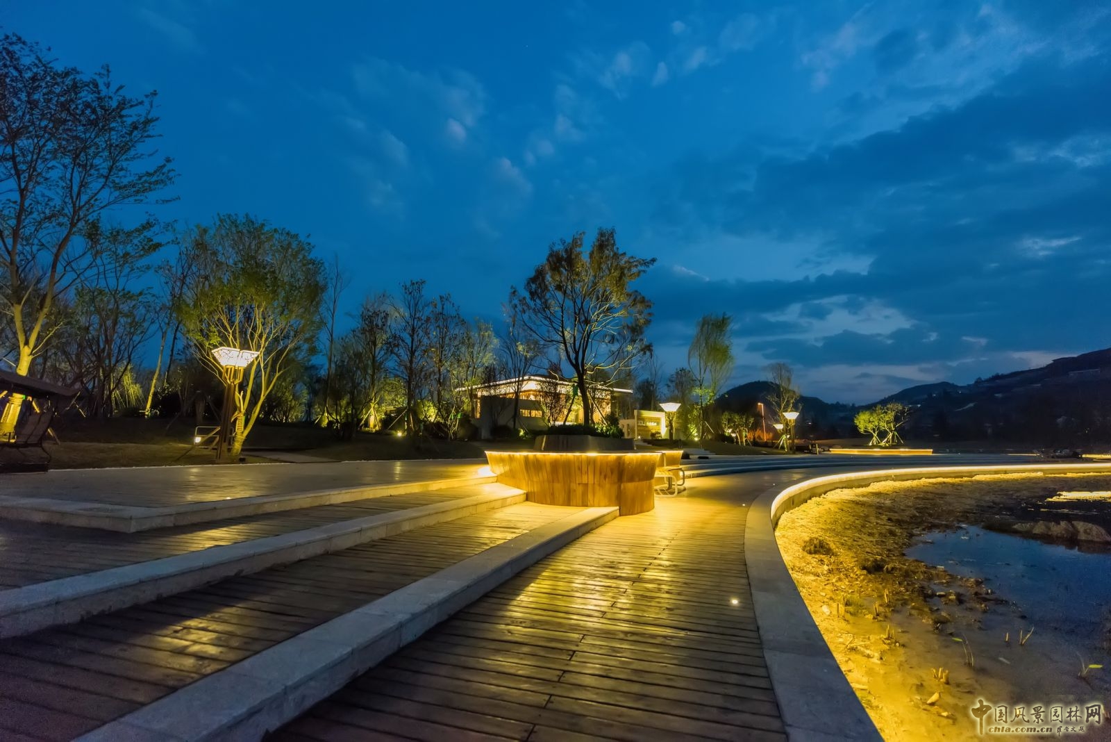 藍(lán)調(diào)國際：保利溪湖示范區(qū) 田園牧歌生活