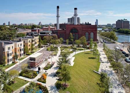 美國(guó)河濱住宅公園