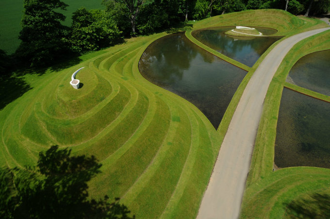 大地景觀雕塑“細胞的生命”
