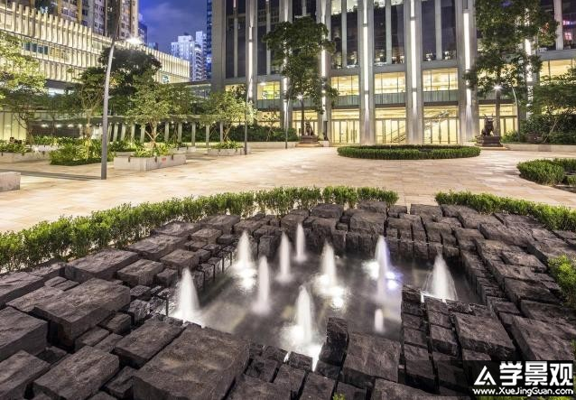 仿中古式花園——香港港灣道花園景觀