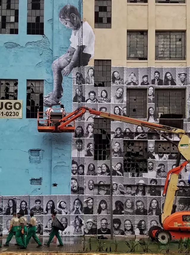 他們沒(méi)能參加奧運(yùn)會(huì),卻吸引了所有里約人的目光