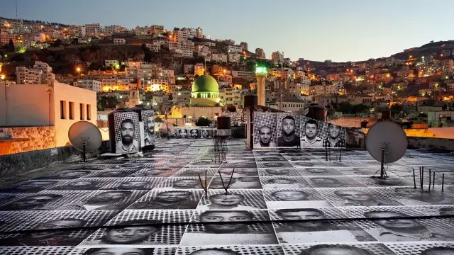 他們沒(méi)能參加奧運(yùn)會(huì),卻吸引了所有里約人的目光