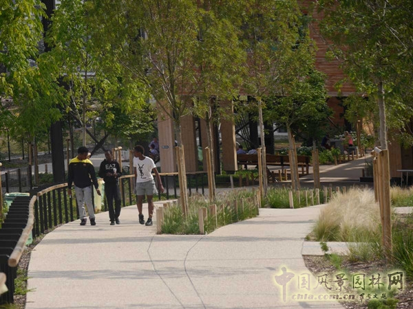 8月31日頭條：羅莎盧森堡花園項(xiàng)目賞析