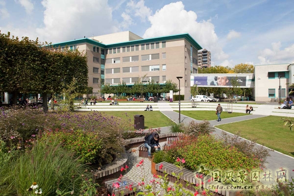 9月21日頭條：荷蘭方提斯大學Rachelsmolen校區改造工程