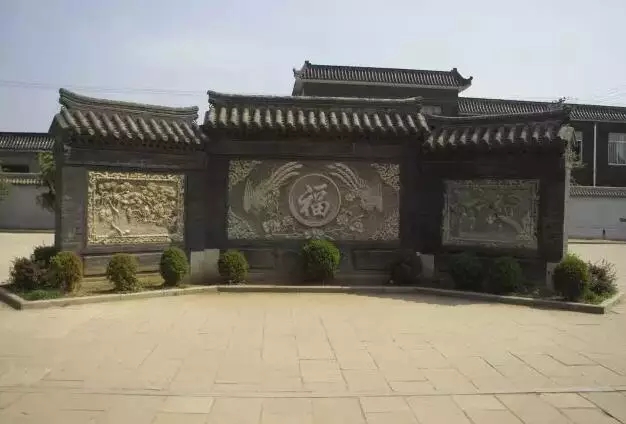 開門見墻—影壁