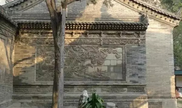 開門見墻—影壁