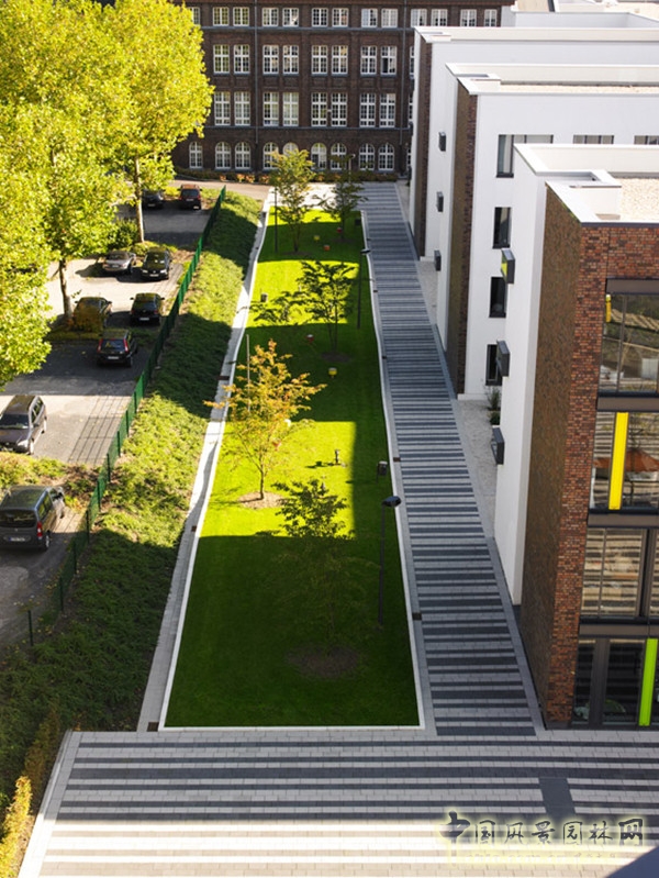 9月30頭條：索林根市政廣場項目賞析