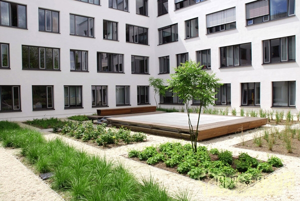 9月30頭條：索林根市政廣場項目賞析