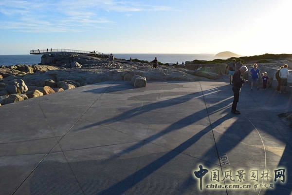 10月5日頭條：澳大利亞Torndirrup國家公園天生橋