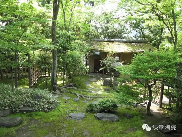 具有東方藝術的茶庭造園藝術