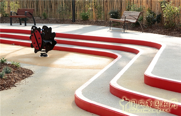 【周二頭條】法國阿爾福維爾兒童游樂場景觀賞析