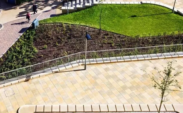 校園廣場案例:南安普頓大學JUBILEE廣場