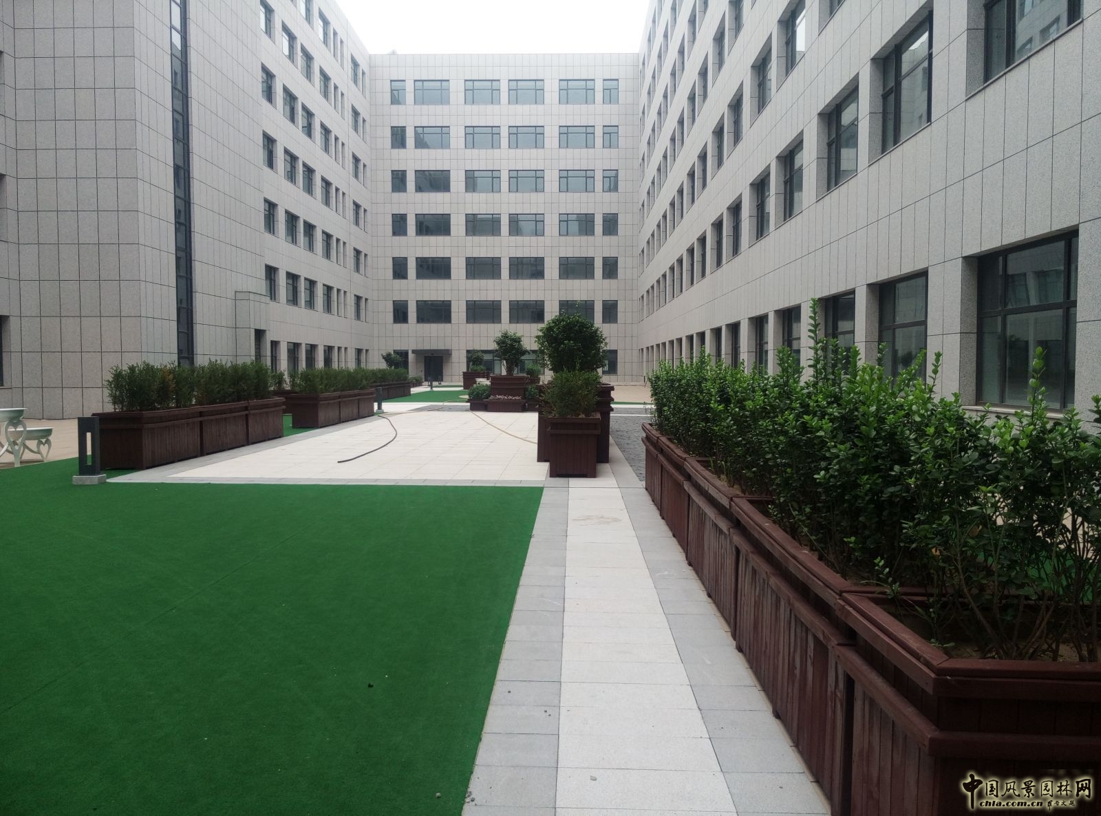 2016園冶杯專業獎參賽項目：中國航天科工集團第二研究院706所99號綜合科研樓屋頂綠化工程