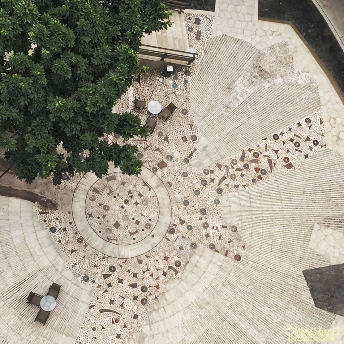 2016園冶杯專業(yè)獎(jiǎng)參賽項(xiàng)目：常青藤C城報(bào)業(yè)產(chǎn)業(yè)園