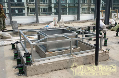 2016園冶杯:中國標(biāo)準(zhǔn)科技集團(tuán)辦公樓屋頂花園