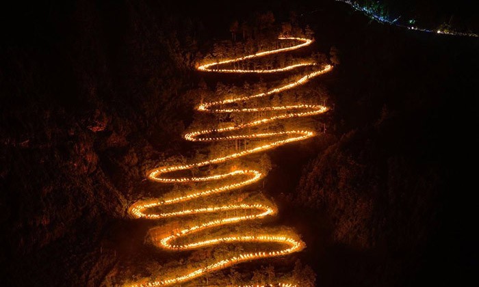 風景如畫的道路景觀