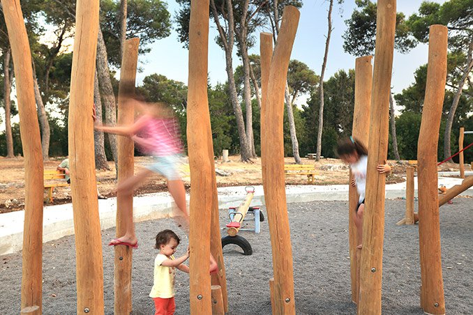 還給孩子們的童年——