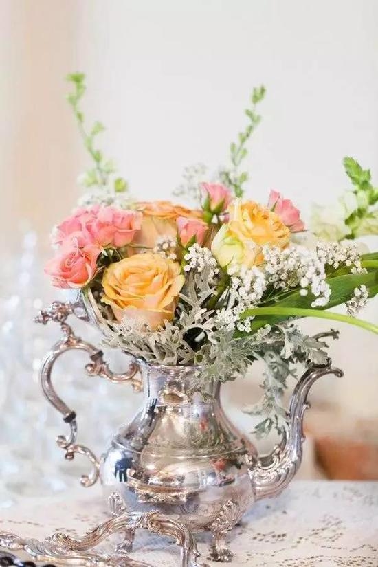 所有器具都能讓你的花藝很時髦