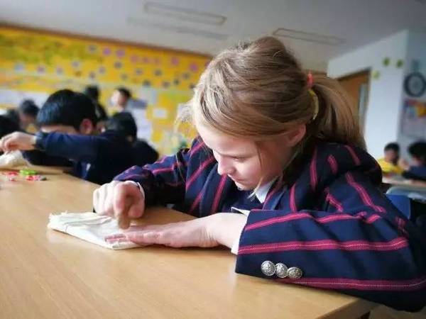 古老的草木拓印，留住植物最美的一刻
