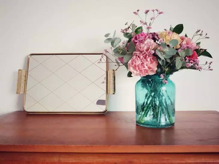 插花藝術:復古康乃馨給你驚喜