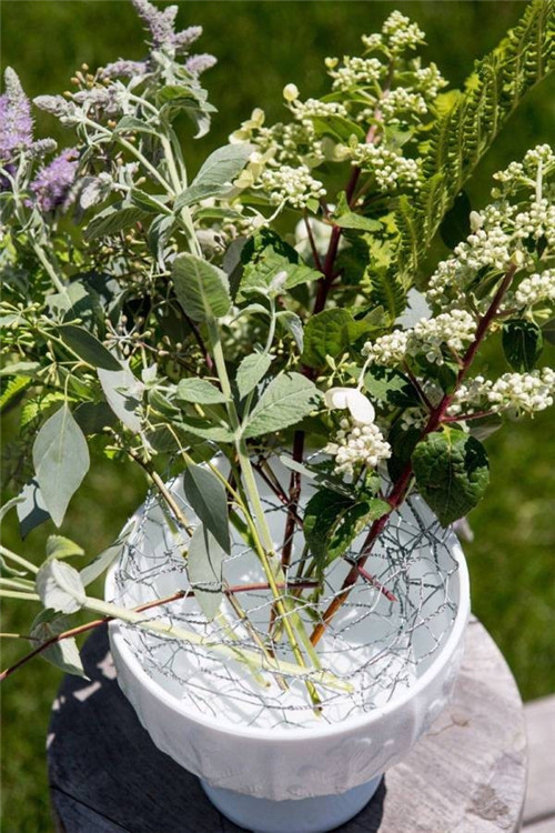 簡單插花技巧 教你三步輕松搞定插花