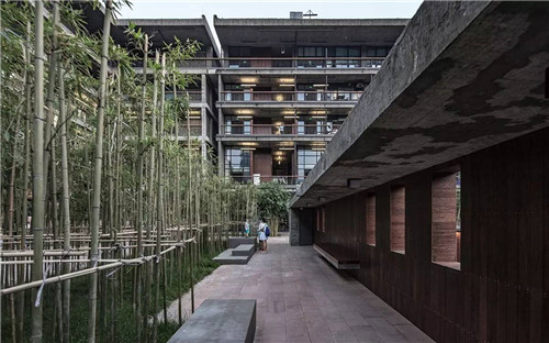 挑戰(zhàn)未來(lái)的社區(qū)生活模式