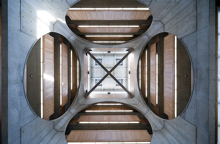 高端項目對素混凝土的絕妙運用