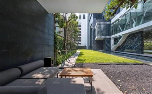 LAB設計事務所作品:HQ Thonglor住宅景觀