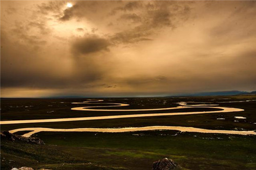 中國(guó)最美濕地巴音布魯克,空中草原那拉提