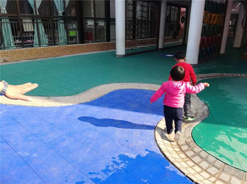 根植快樂認知和體驗的環境設計：幼兒園改造