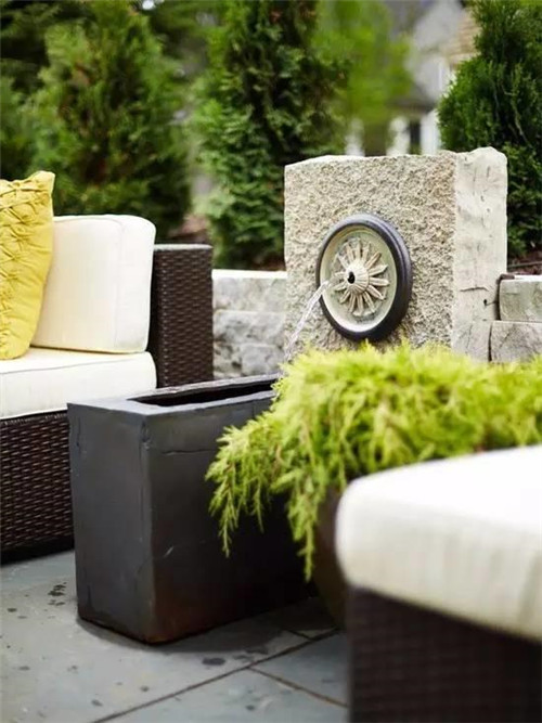 院子里造個小水景檔次提高了十倍不止