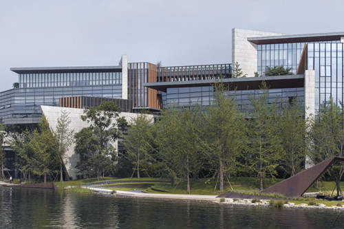 園冶杯專業獎:麓湖生態城辦公區湖岸景觀改造