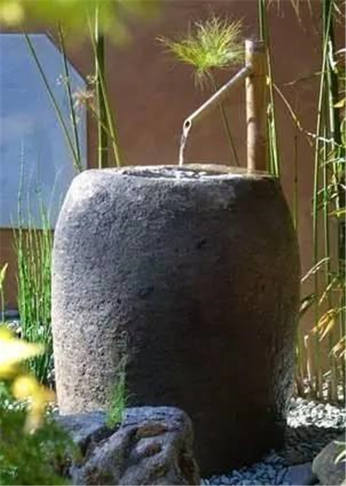 院子里造個小水景檔次提高了十倍不止