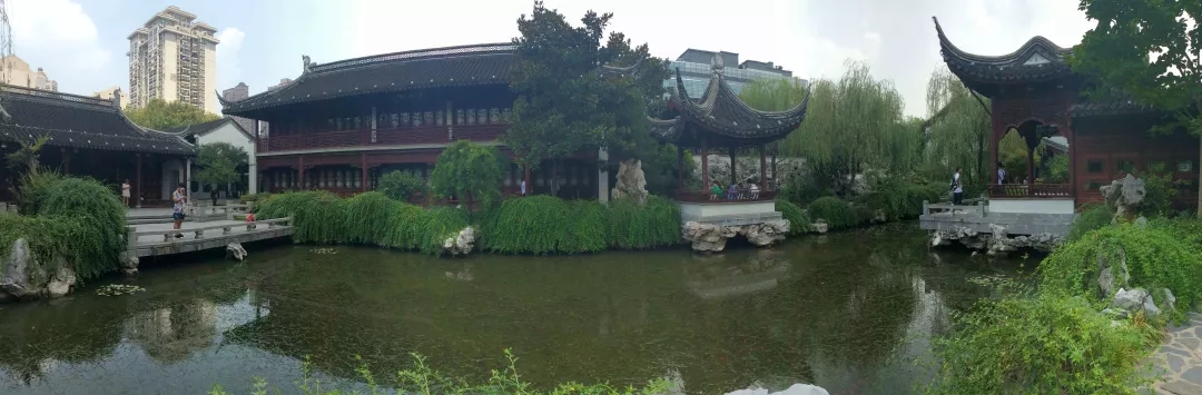 瞻園的驕傲與放縱——新瞻園的放縱