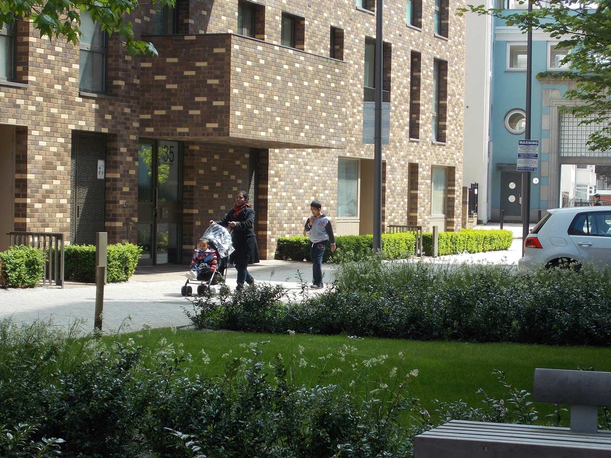 倫敦圣安德魯斯高密度住宅區景觀設計