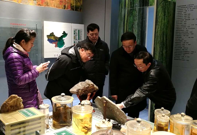 蘭州大學與中科院昆明植物所簽署合作協議