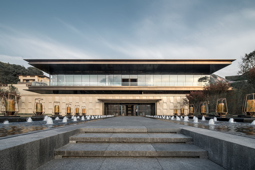 鉑悅瀾庭：南濱鉑金歲月 悅賞山水瀾庭