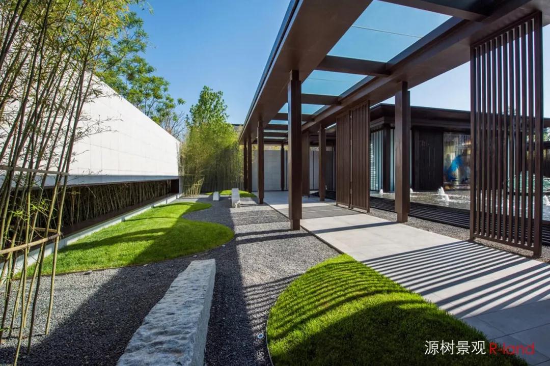 天成嶺秀 :時(shí)尚奢雅,宛若天成的極致解讀