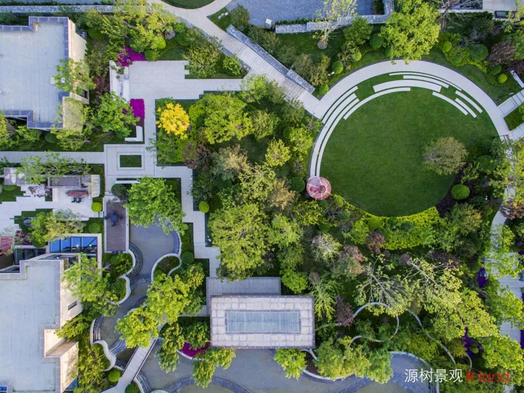 天成嶺秀 :時(shí)尚奢雅,宛若天成的極致解讀