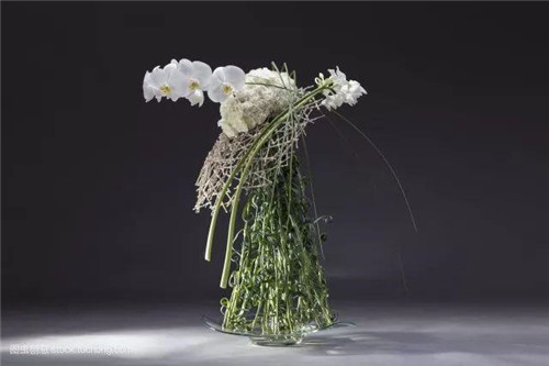 插花藝術(shù)讓你更懂得生活的情調(diào)