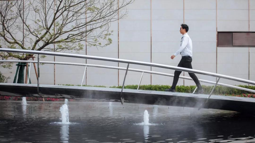 有的魚(yú)是永遠(yuǎn)都關(guān)不住的 | 公元2040