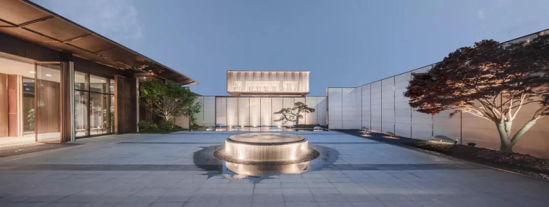 有的魚(yú)是永遠(yuǎn)都關(guān)不住的 | 公元2040