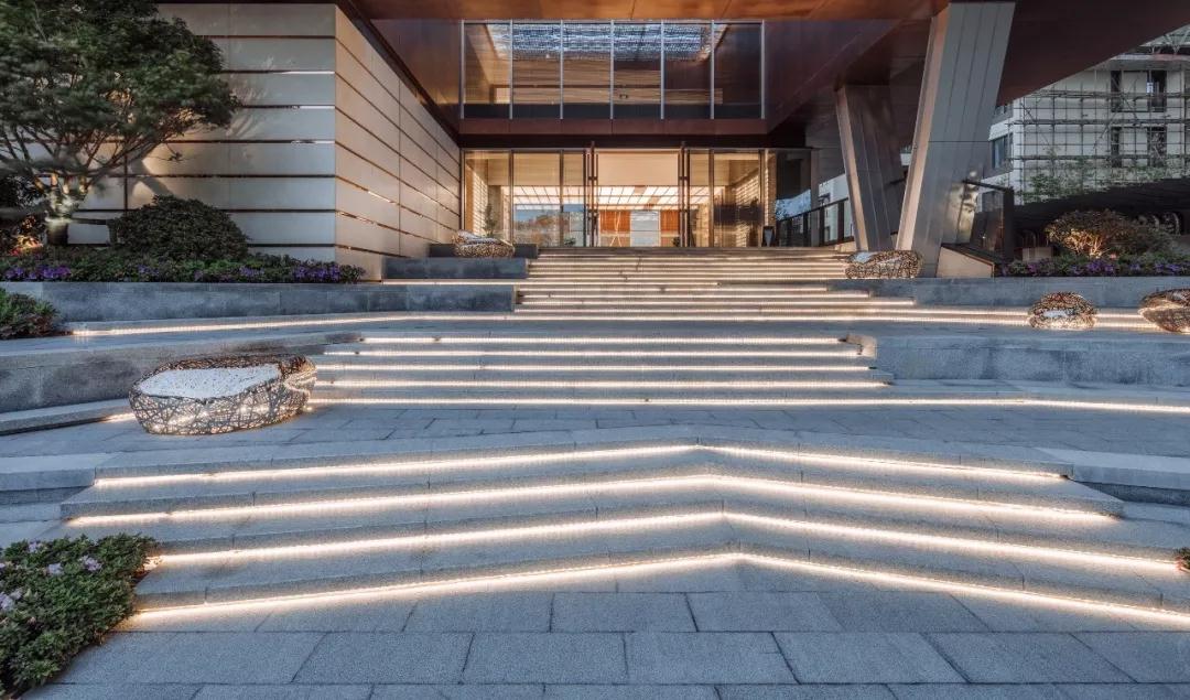 有的魚(yú)是永遠(yuǎn)都關(guān)不住的 | 公元2040