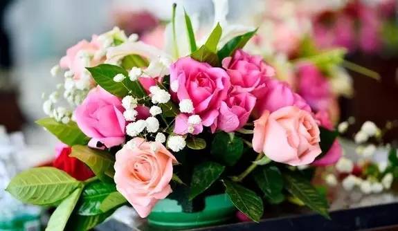 夏日花藝的色彩組合與保鮮