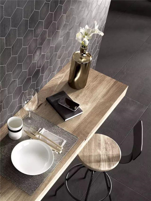 這樣插花,即使花謝了屋子依然會很美