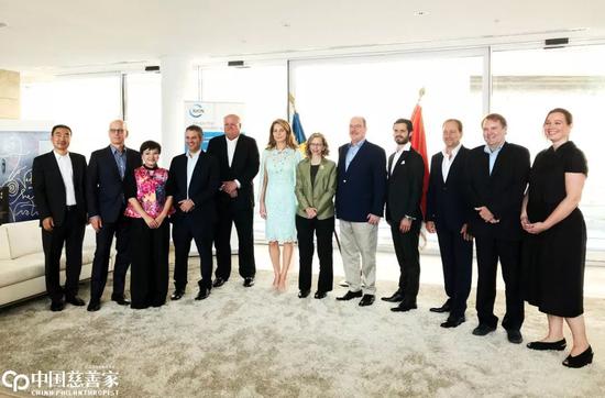 “慈善女王”何巧女的百億諾捐疑云